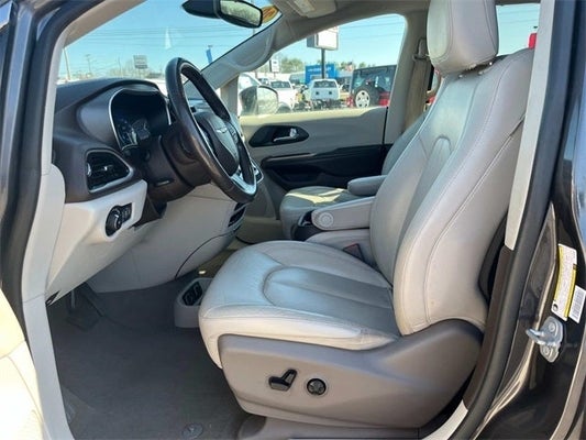 2020 Chrysler Pacifica Touring L in Cookeville, TN - Hyundai of Cookeville